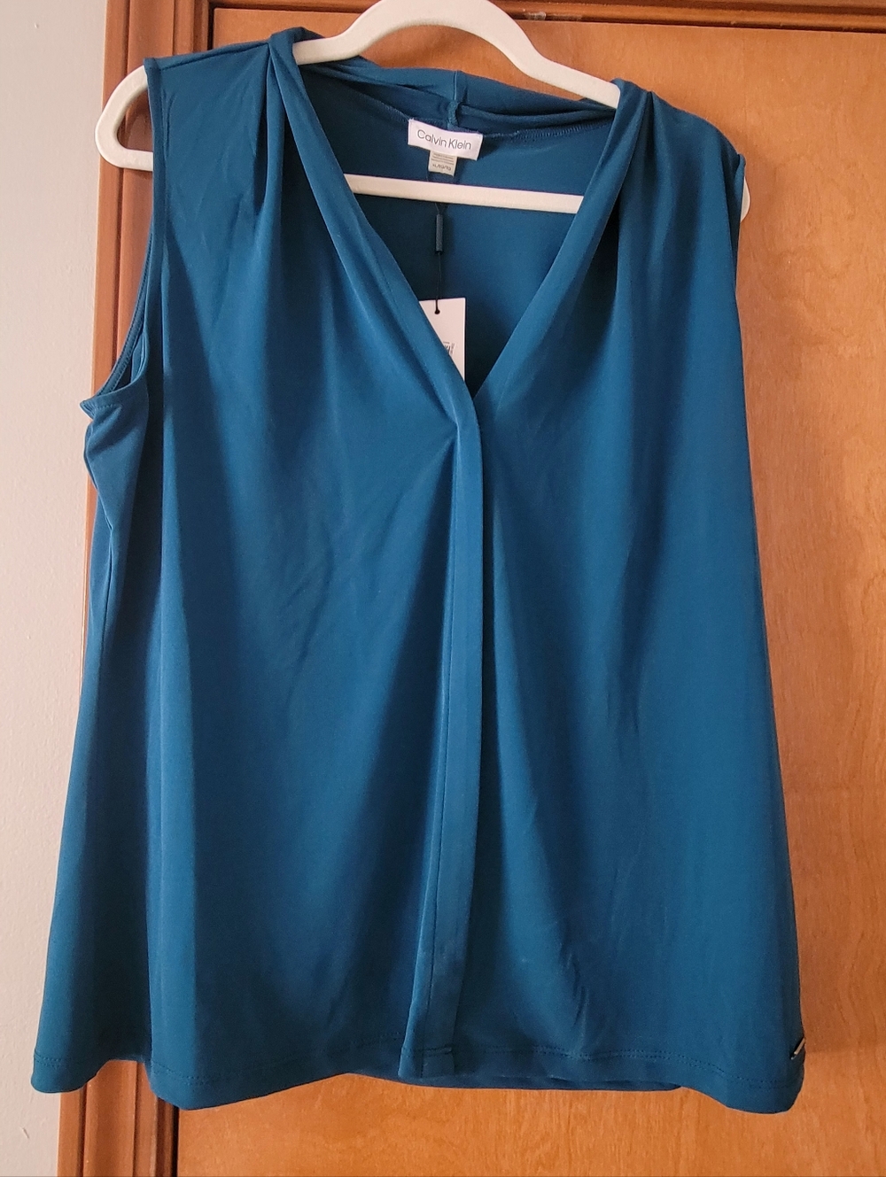 Calvin Klein Teal V-Neck Sleeveless Camisole